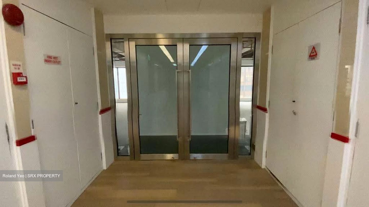 Tong Building (D9), Office #629193841